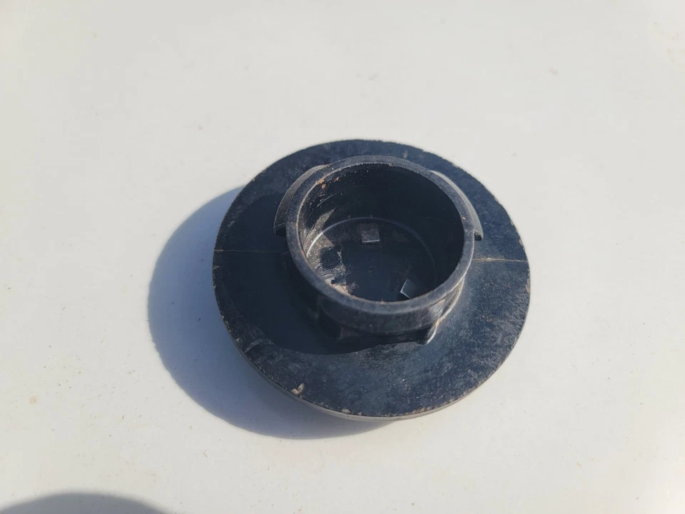 60s 70s International Harvester Truck Scout  Horn Button Original Loadstar OEM - Image 3 of 4