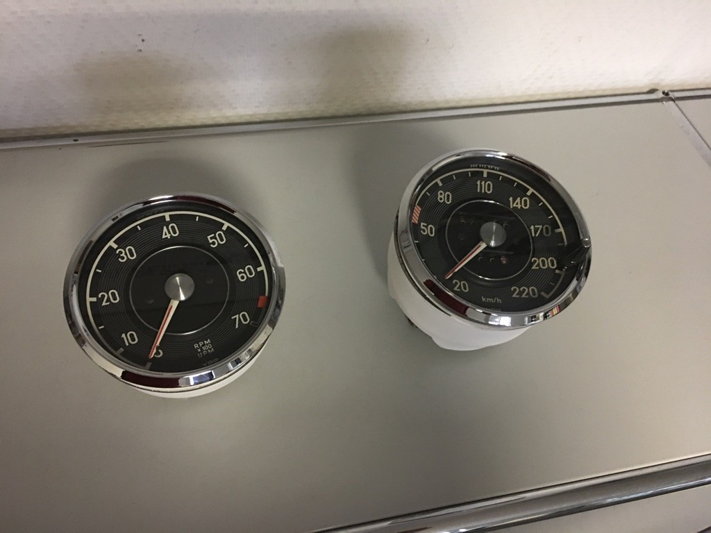 NEU Mercedes-Benz W113 VDO Tachometer + DZM Drehzahlmesser  