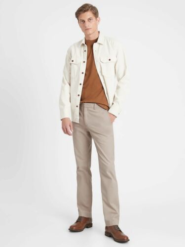 Pantaloni chino Banana Republic da uomo Aiden slim fit 40 x 36 nuovi con etichette beige anteriore piatto - Foto 1 di 7