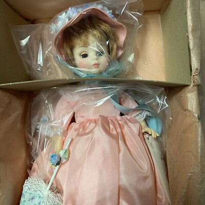 Madame Alexander Portrait Doll Lucinda , 13'' Tall # 1535, In Box, Hang Tag. KSa