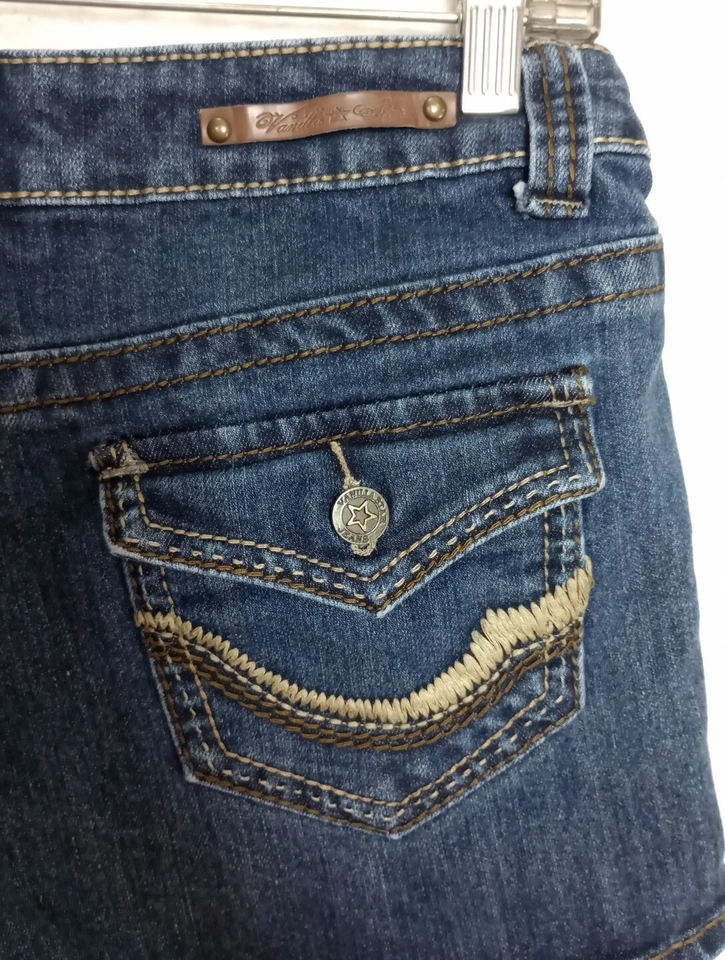 Pantalones cortos de mezclilla Vanilla Star de tiro bajo para mujer talla 5 Foto 4 de 4