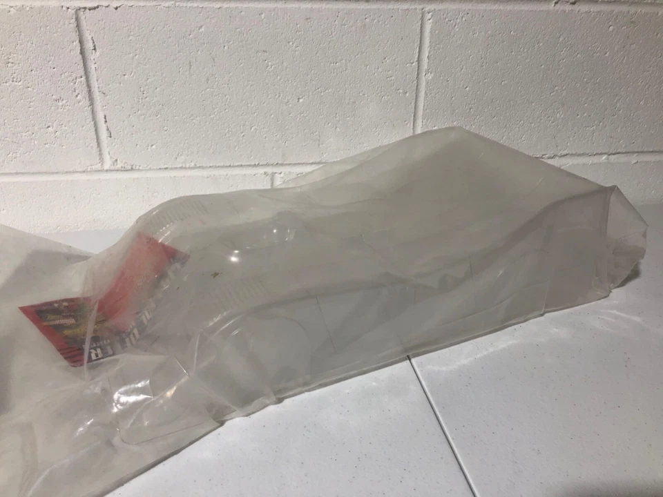 Ofna 61915 1/10 R/C RC VDS Lola Can Am Racing Lexan Body Vintage NOS NEW IMSA - Image 3 of 3