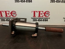 Lin-Act DST-1.50X4.00-4 Pneumatic Cylinder Envelope pressure 250 psi