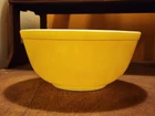 Vintage PYREX #403 Primary Color Yellow 2 1/2 Qt. Nesting Mixing Bowl