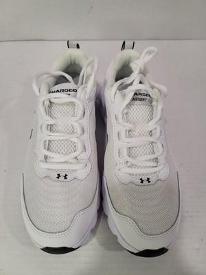 Underarner shoes charged assert deluxe foam sockliner size 9 white