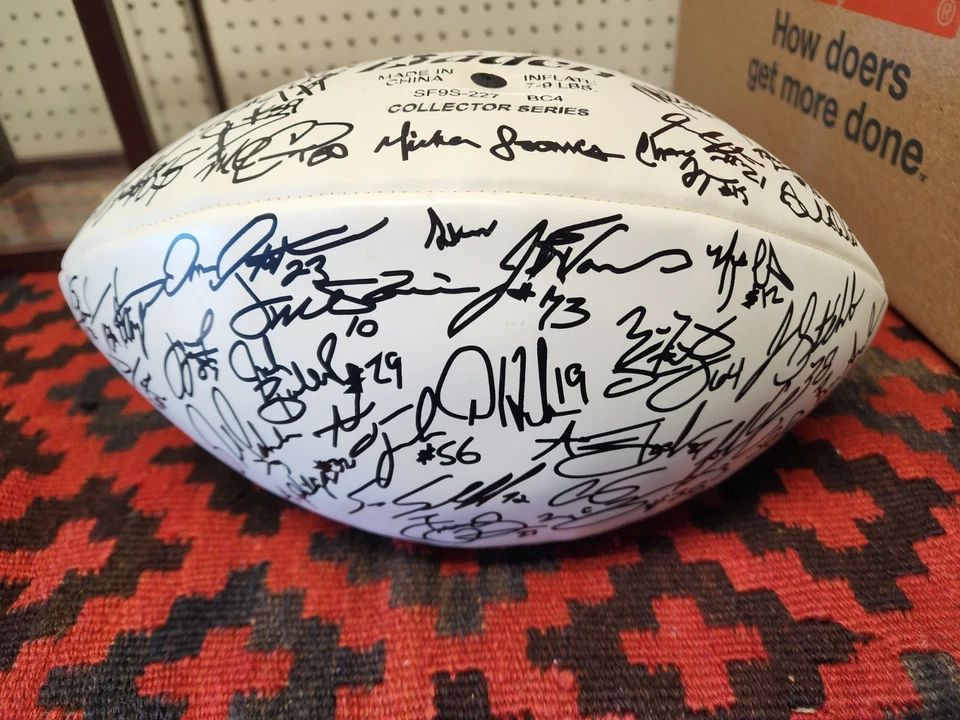 RARE 2008 Baden New Orleans Saints Litho Signed Team Football Drew Brees - Image 4 of 4