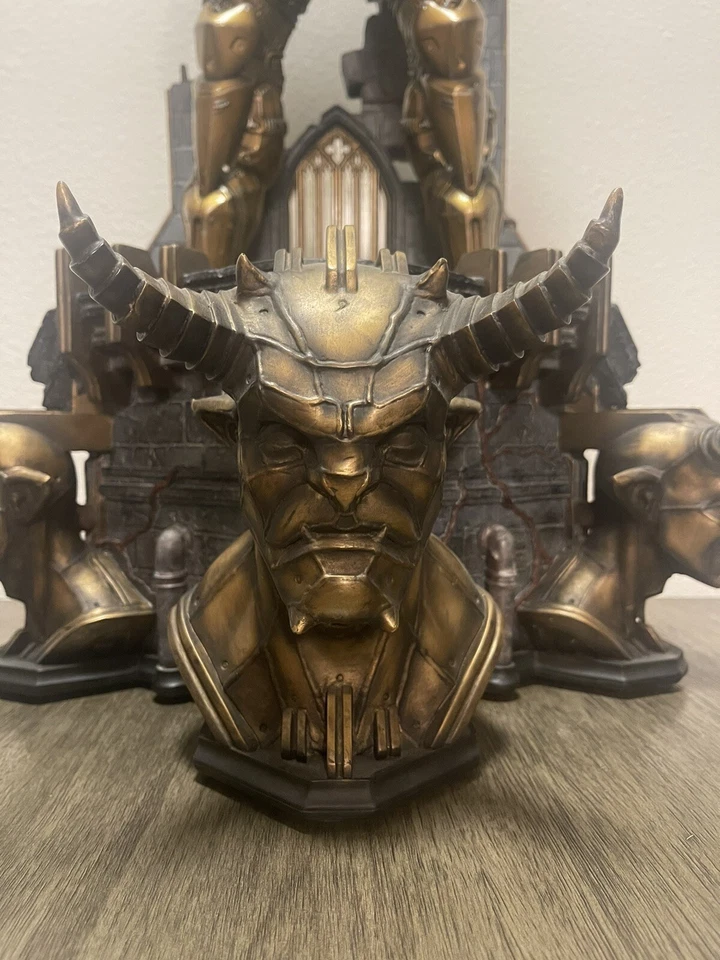 237/500 Prime 1 STUDIO BATMAN BEYOND Gold 1:3 Arkham Knight -Pronto para enviar - Imagem 3 de 4