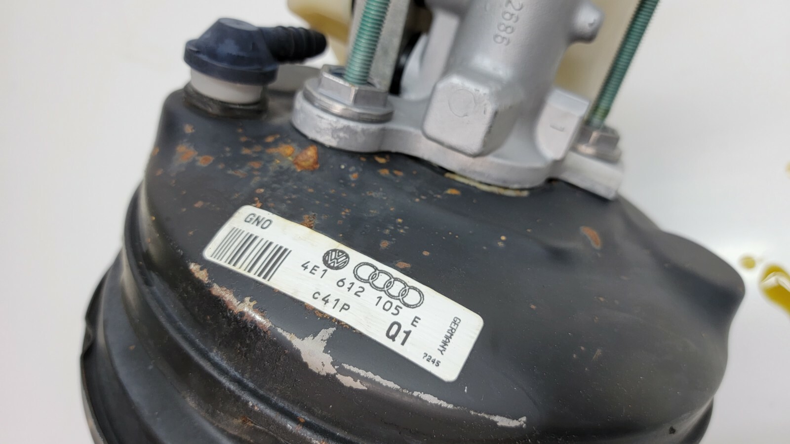 LAMBORGHINI GALLARDO POWER BRAKE BOOSTER WITH MASTER CYLINDER OEM 4E1612105E
