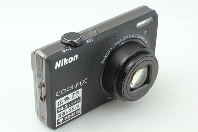 Black Nikon COOLPIX S6000 14.2 MP 7x Zoom Compact Digital Camera