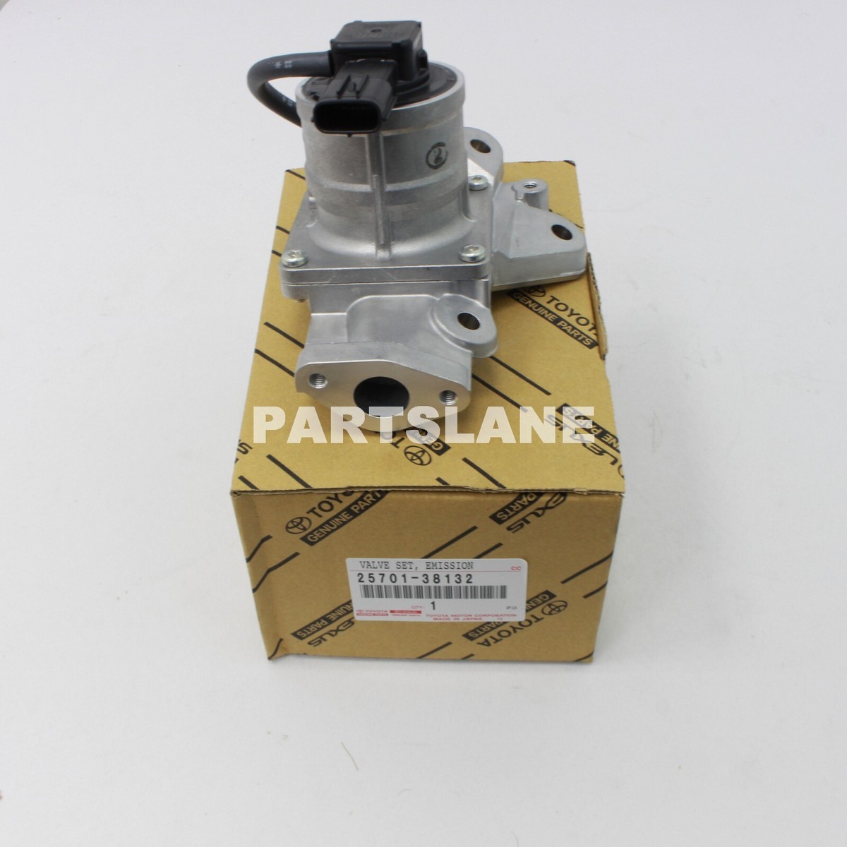 pirukuru　0527 25702-38062 GENUINE TOYOTA 14-19 TUNDRA GX460 LEFT EMISSION