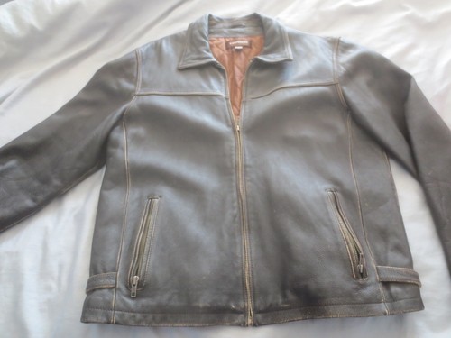 Vintage Hard to Find Heavy Thick Soft Leather Danier Motorcycle Jacket - Large - Picture 5 of 19