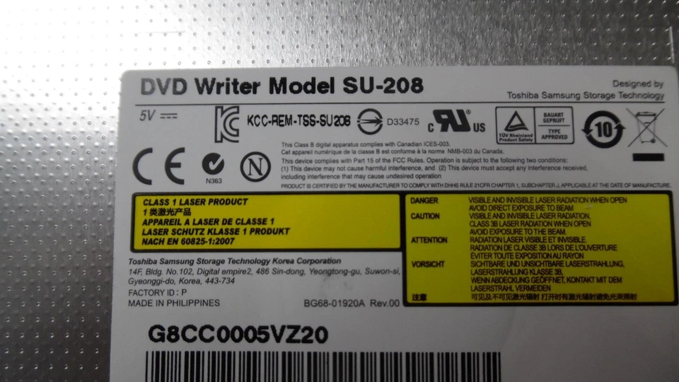 Toshiba Satellite S55t-A5238 - Unidad óptica interna OEM CD/DVD±RW - H000056880 Foto 4 de 4
