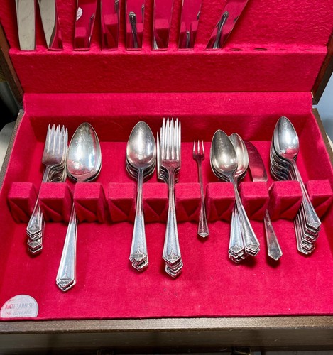 VINTAGE WM.A. ROGERS ONEIDA UND 1847 ROGER BROS BESTECKSETS - IM HOLZKOFFER - Bild 3 von 11