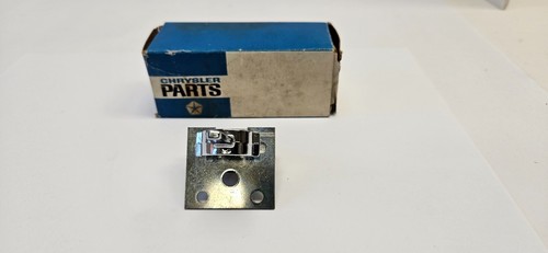 1972-1973 Chrysler Imperial A/C & Heater Blower Control Switch 3502149 NOS - Picture 3 of 8