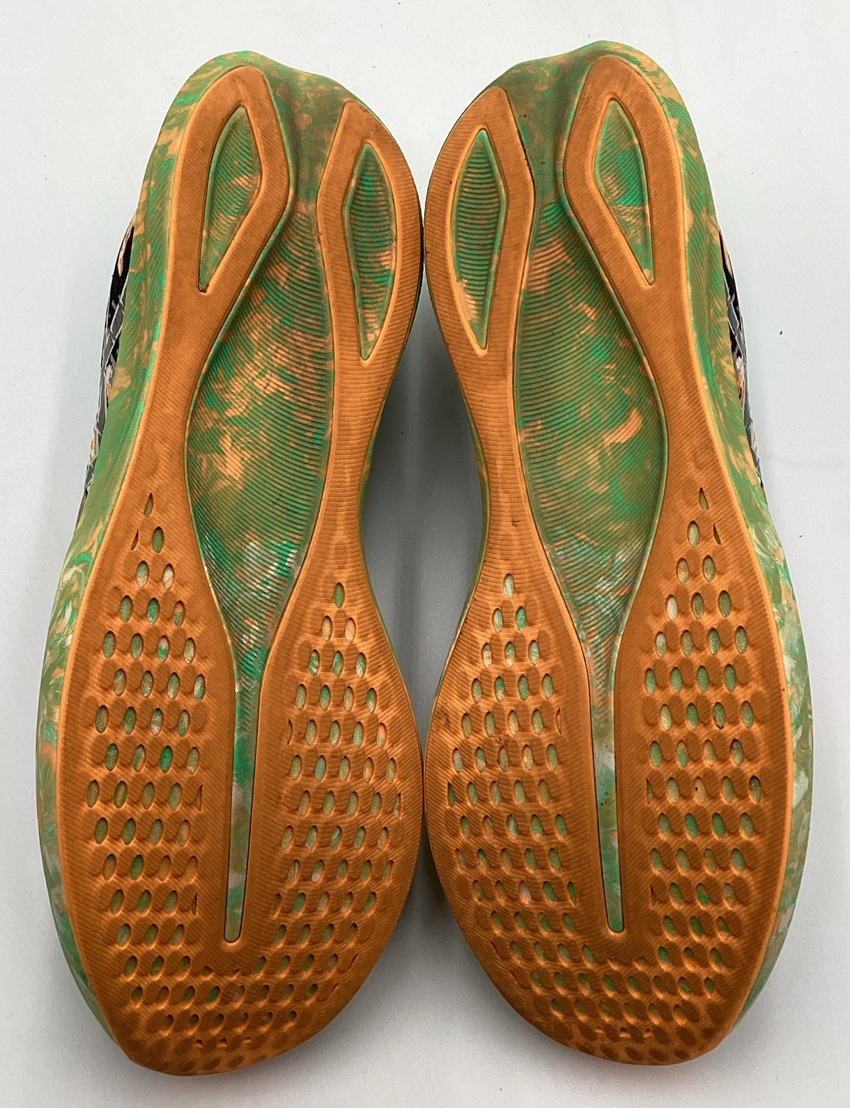 Asics Noosa Tri 16 Black/New Leaf Running Shoes Size 13