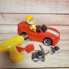 2009 FISHER PRICE MATTEL DISNEY HANDY MANNY TUNE-UP RACE CAR