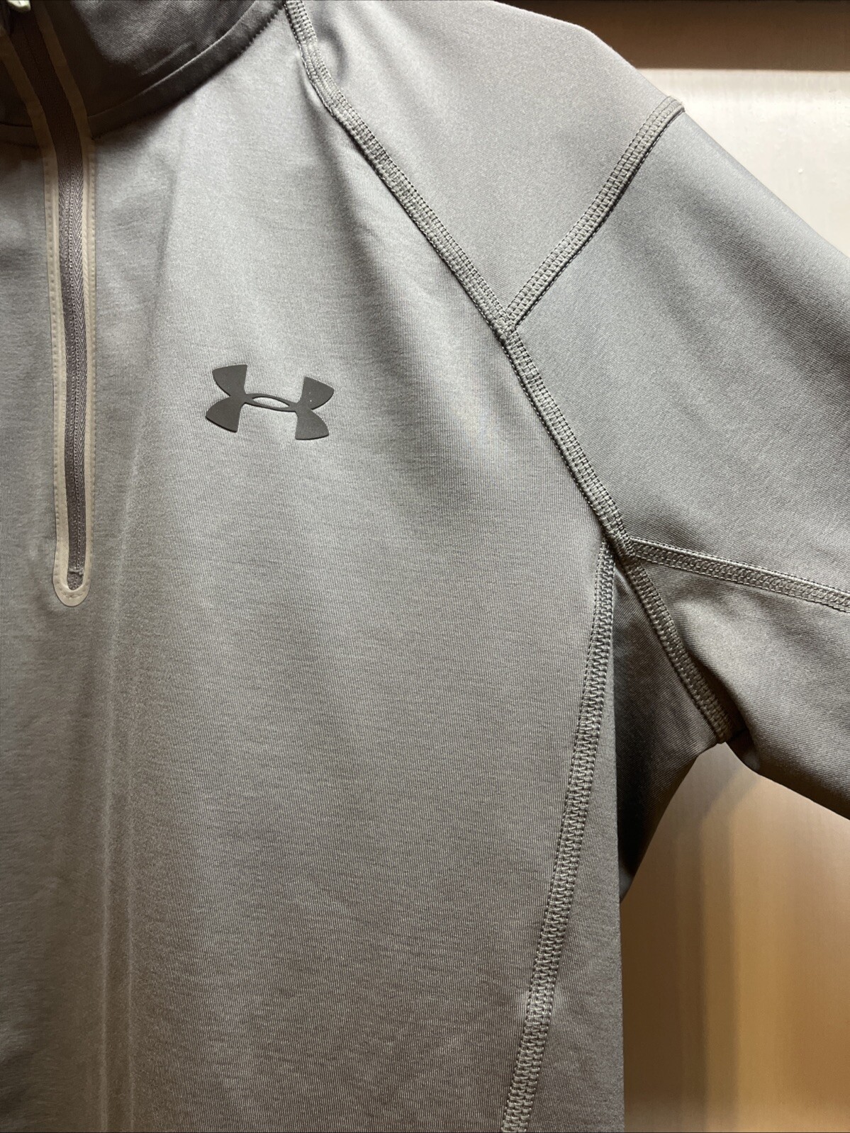 Under Armour Fitted Running Pullover Jacket - image 9