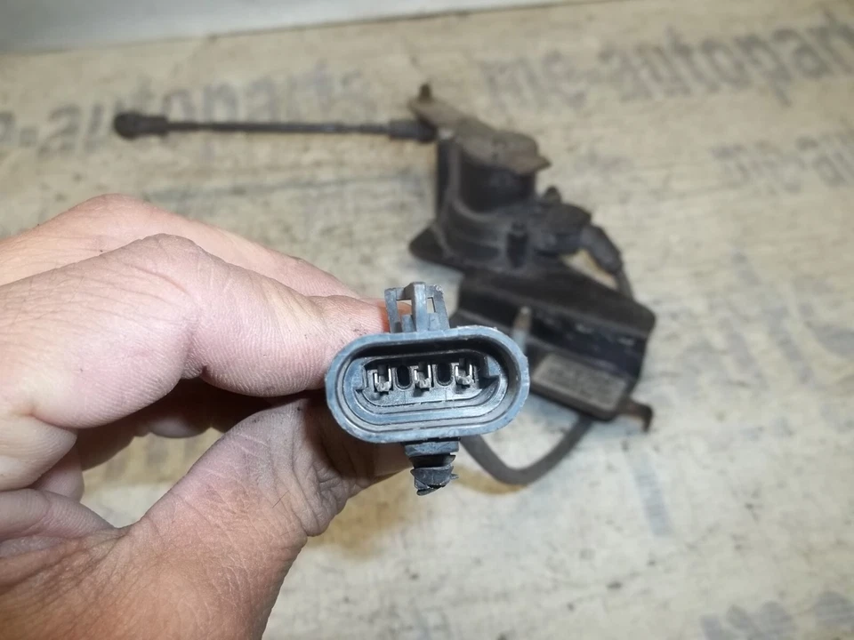 1998-2005 CADILLAC SEVILHA SENSOR DE PASSEIO DE NÍVEL DE ALTURA SUSPENSÃO DE FÁBRICA 22175743 - Imagem 4 de 4