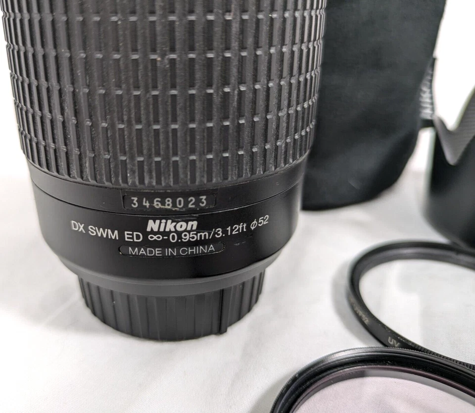 AF-S Nikkor 55-200mm DX SWM ED Lens Nikon & HB-34 Hood & 4 Screw In Filter Hoya - Image 3 of 4