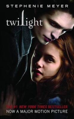 Twilight (The Twilight Saga, Book 1) - Mass Market Paperback - VERY GOOD