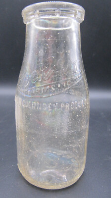Lockshore Farms, Half Pint Milk Bottle, Golden Guernsey Products, Kalamazoo, MI
