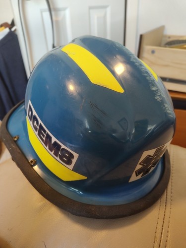 Casco de bomberos con gafas Bullard USRX Washington DC EMS 2013 - Imagen 10 de 10