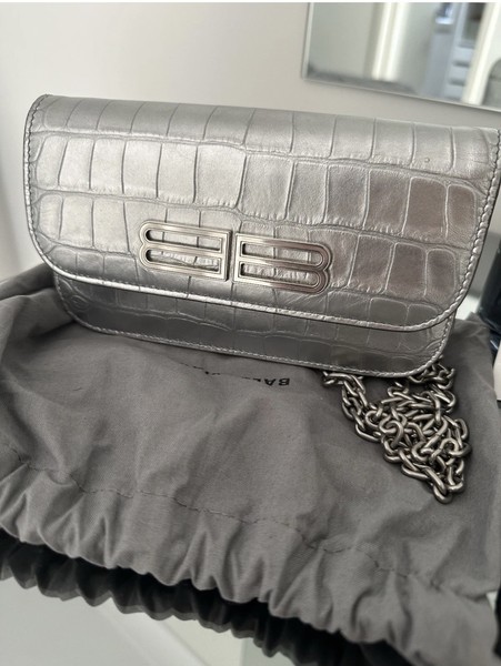 Balenciaga Wallet On Chain Bag