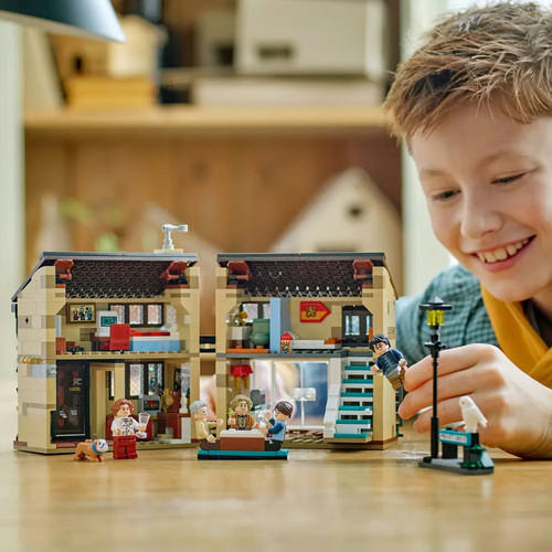 LEGO® Harry Potter™ 76451 Ligusterweg: Tante Magdas Besuch - Bild 4 von 11