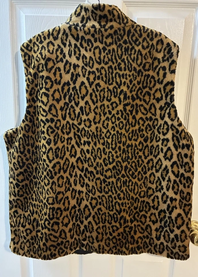 Vintage Mixit Leopard Print Faux Fur Vest Women’s Size L Full Zip Made InUSA 90s - Image 2 of 4