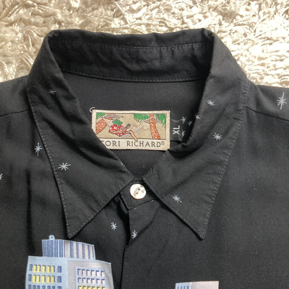 Tori Richard Shirt Men XL Hawaiian City Skyline Cocktail Print Rayon USA - Image 4 of 4