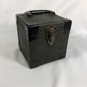 Vintage Shurite AC Volts Model 850 Portable Test Box Dual Lamp Sockets USA