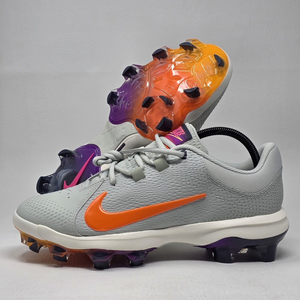 nike softball shoe