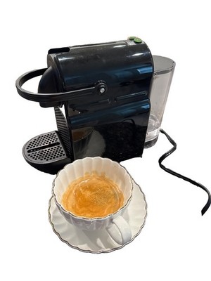 Nespresso Inissia D40 Original Pod Espresso Coffee Machine Black RARE Works!