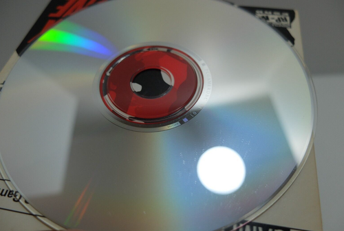 PC Gamer: Max Payne Demo Disc 7.9 - December 2001 - Not Compatible - Picture 5 of 6