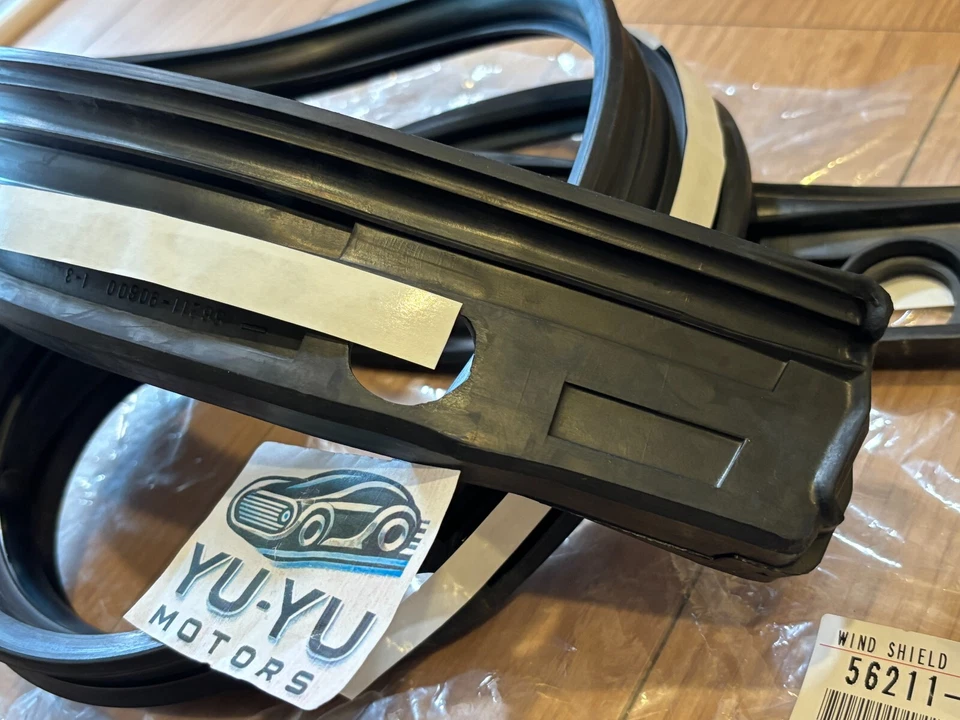 Toyota Genuine Land Cruiser FJ40 BJ40 Front Windshield Weatherstrip Seal OEM JDM Foto 4 de 4