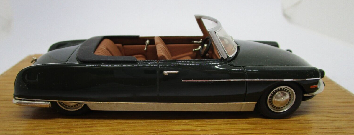 CITROEN DS 21 CABRIOLET PALM BEACH HENRI CHAPRON 1966 Vert et Noir