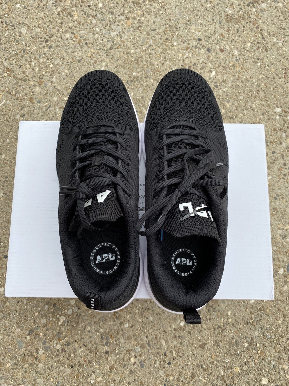 APL Athletic Propulsion Labs Techloom Pro Sneaker Men's Size 8 Black White