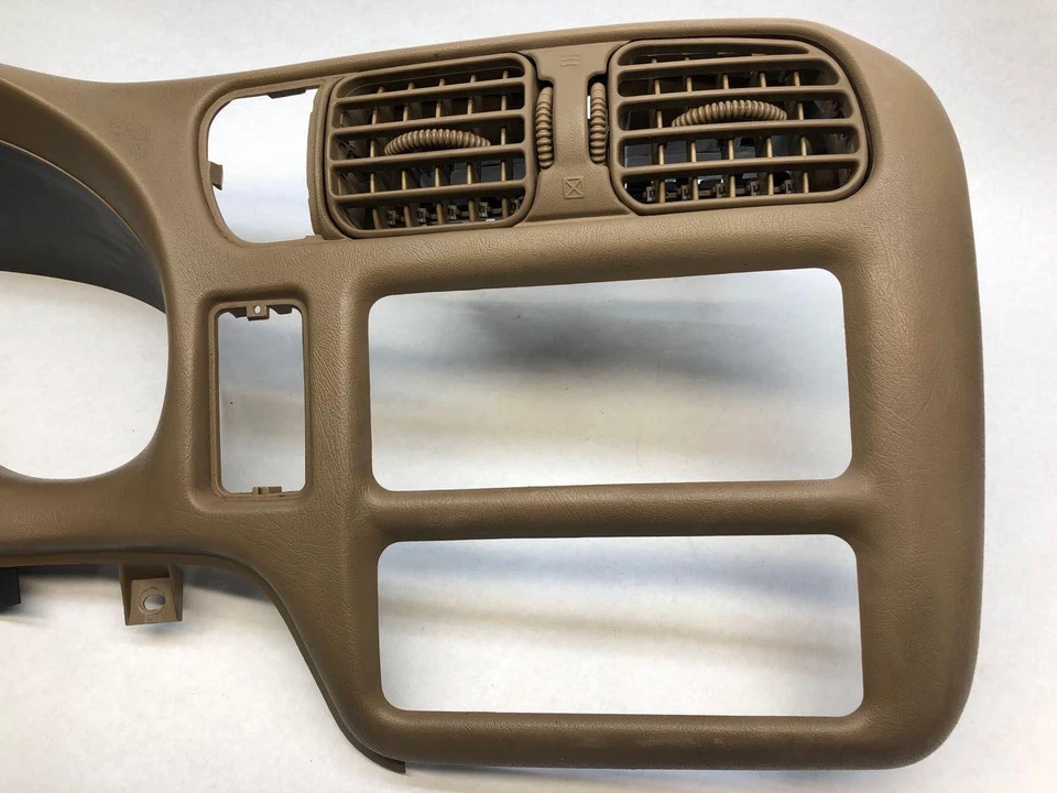 1998-2002 Chevy S10 Blazer желтовато-коричневый приборной панели отделки 15013761 Примечание * - Изображение 4 из 4