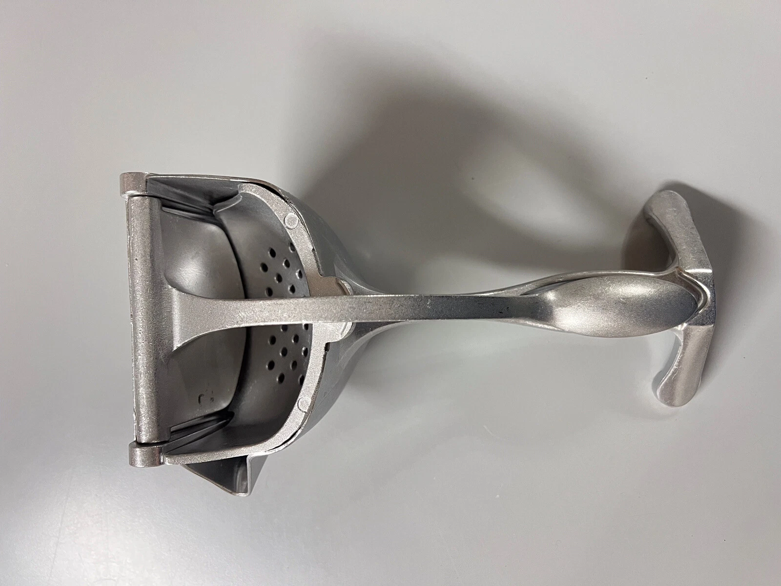 Barfly Large Manual Juicer - Aluminum