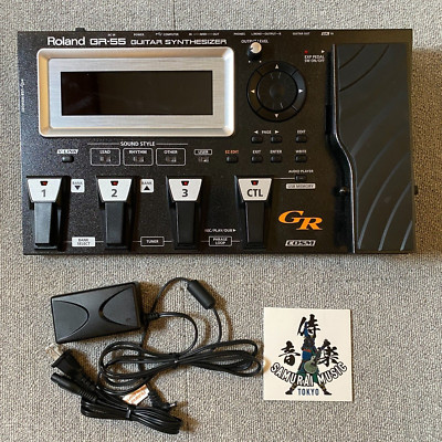 Roland GR-55 Guitar Synthesizer VG V-Guitar Modeler Effects Processor  READ