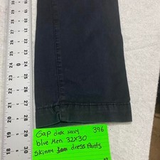 Black Gap men 32X30 skinny dress pants slim-fit. SKU396