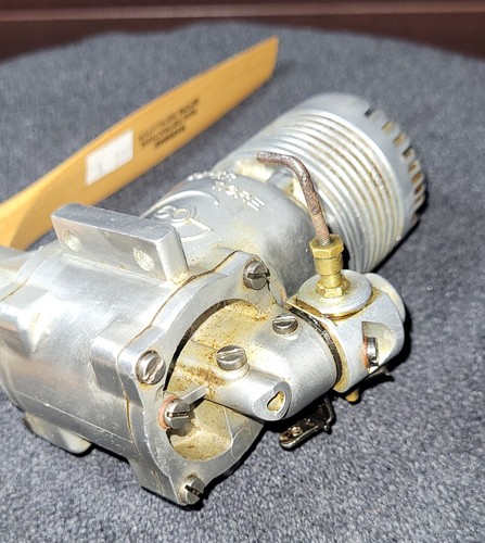 Super Tigre G60 Rear Intake RC Airplane - Re-conditioned & Race Ready - Picture 14 of 15