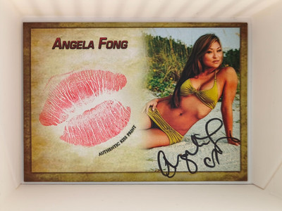 Expo Trading Card *ANGELA FONG* 2017 Authentic Autograph Kiss Wrestling wwe Diva
