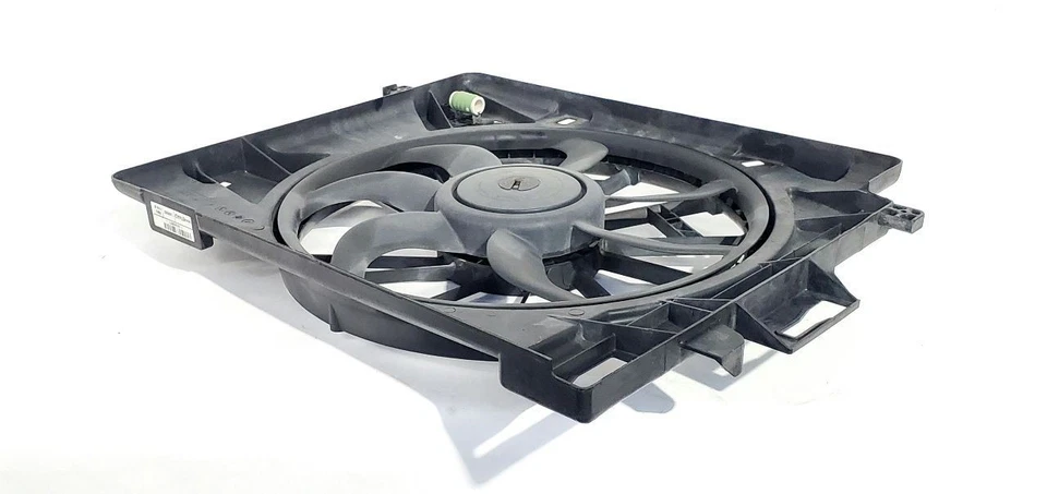 Ventilador condensador radiador 2008 2016 Chrysler Town Country fabricante de equipamento original 3,6L - Imagem 4 de 4