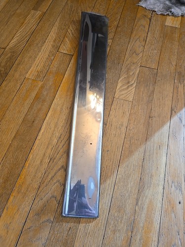 1981 -86 MONTE CARLO Pass Side Lower Chrome Trim Molding Oe