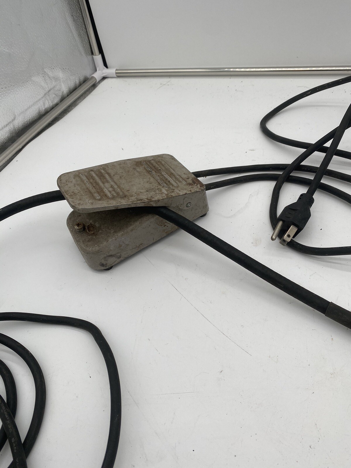 AMT Flexible Shaft Grinder 4931 OpenBox includes case and operating