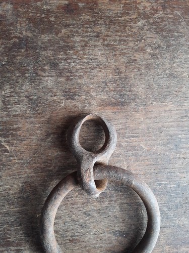 Antique Vintage Iron Ring 2.5" Ring - Picture 9 of 22