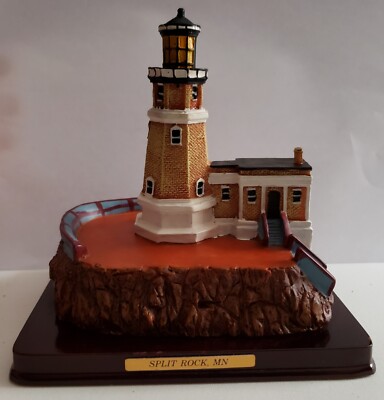 Split Rock MN : 1998 Oneida Studios Lighthouse Point Collection 