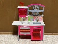Barbie Pink Stovetop To Tabletop Kitchen Microwave Oven Home Furniture Playset