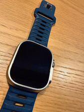 Apple Watch Ultra 2 49mm GPS + Cellular Titangehäuse